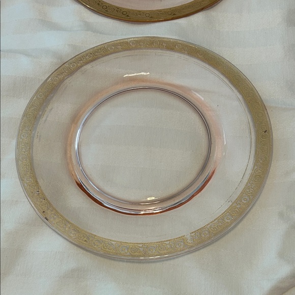 Vgt Tiffin Franciscan 8 inch clear pink salad plates. Set of 4. - Picture 4 of 6